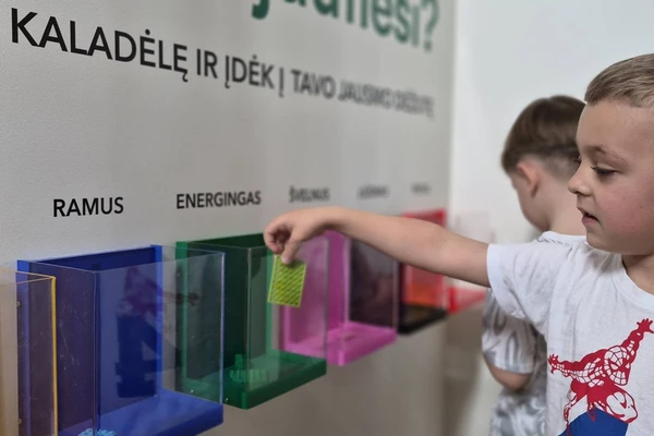 DARŽELYJE NAUJA ERDVĖ JAUSMAMS IR EMOCIJOMS
