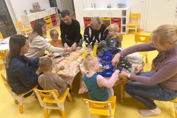 Lapkričio 13 dieną „Vabaliukų grupės vaikai su tėveliais paminėjo šv. Martyno vardo dieną - Nuotrauka