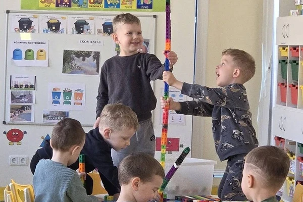 INŽINERIJA SAVAITĖS TEMOSE