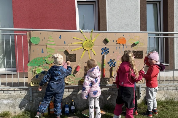 PRIEMONES IŠ ANTRINIŲ ŽALIAVŲ GALI KURTI IR PATYS VAIKAI